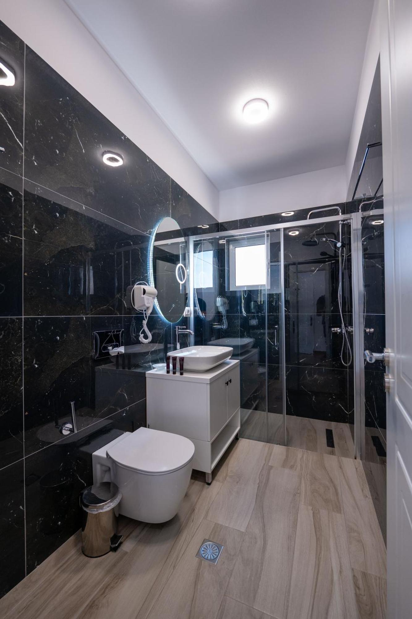 Erioni Hotel Sarandë Exteriér fotografie