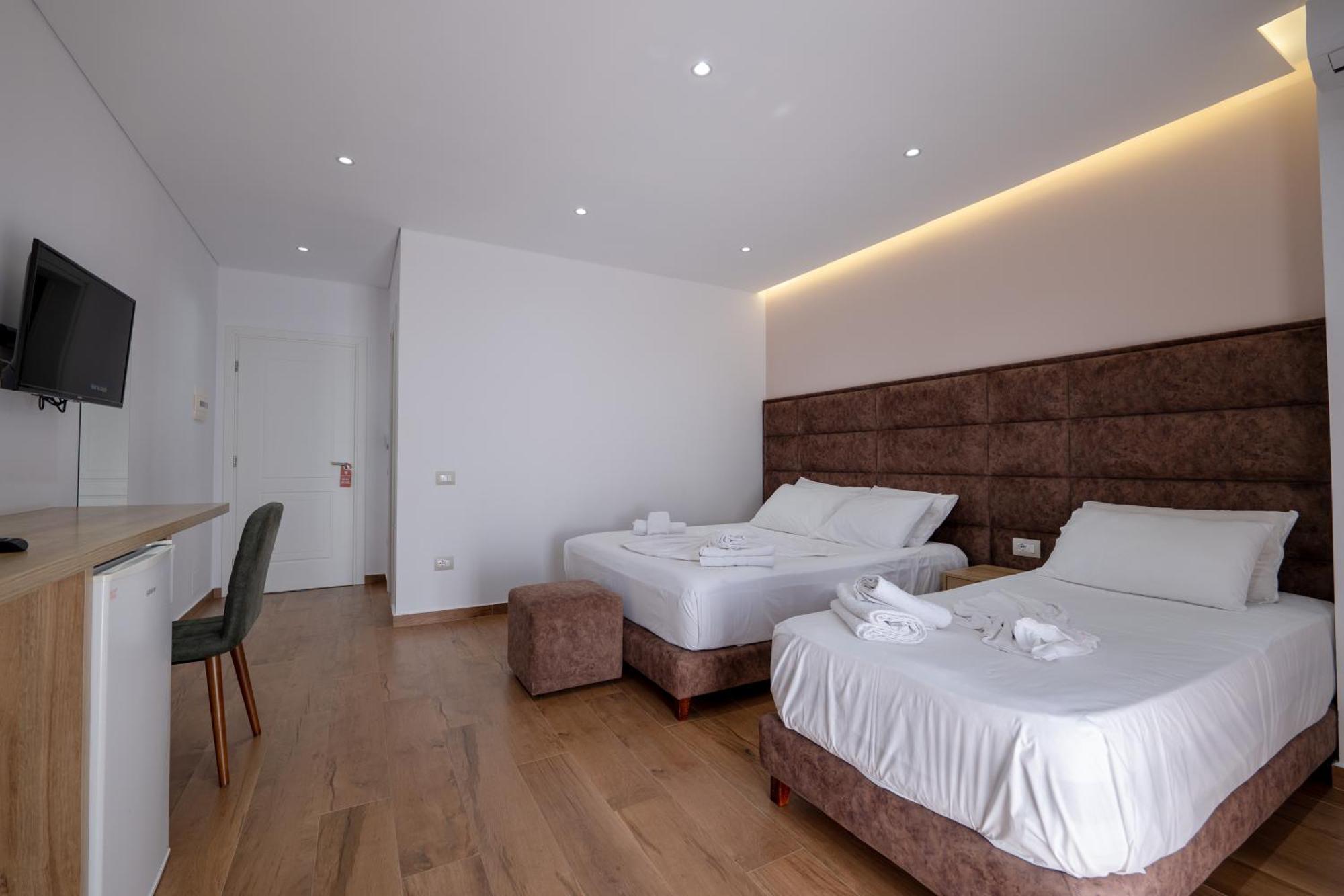 Erioni Hotel Sarandë Exteriér fotografie