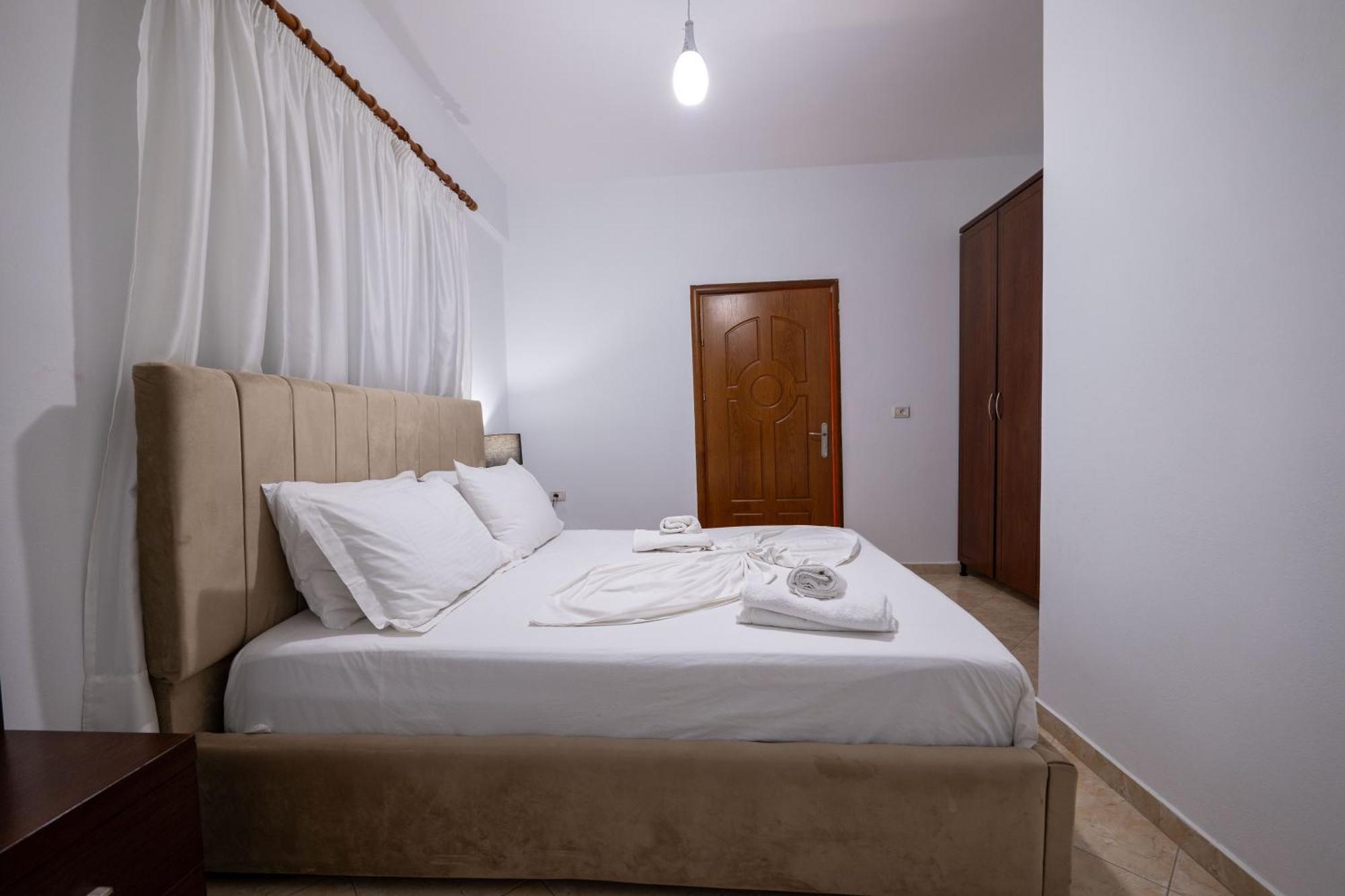 Erioni Hotel Sarandë Exteriér fotografie