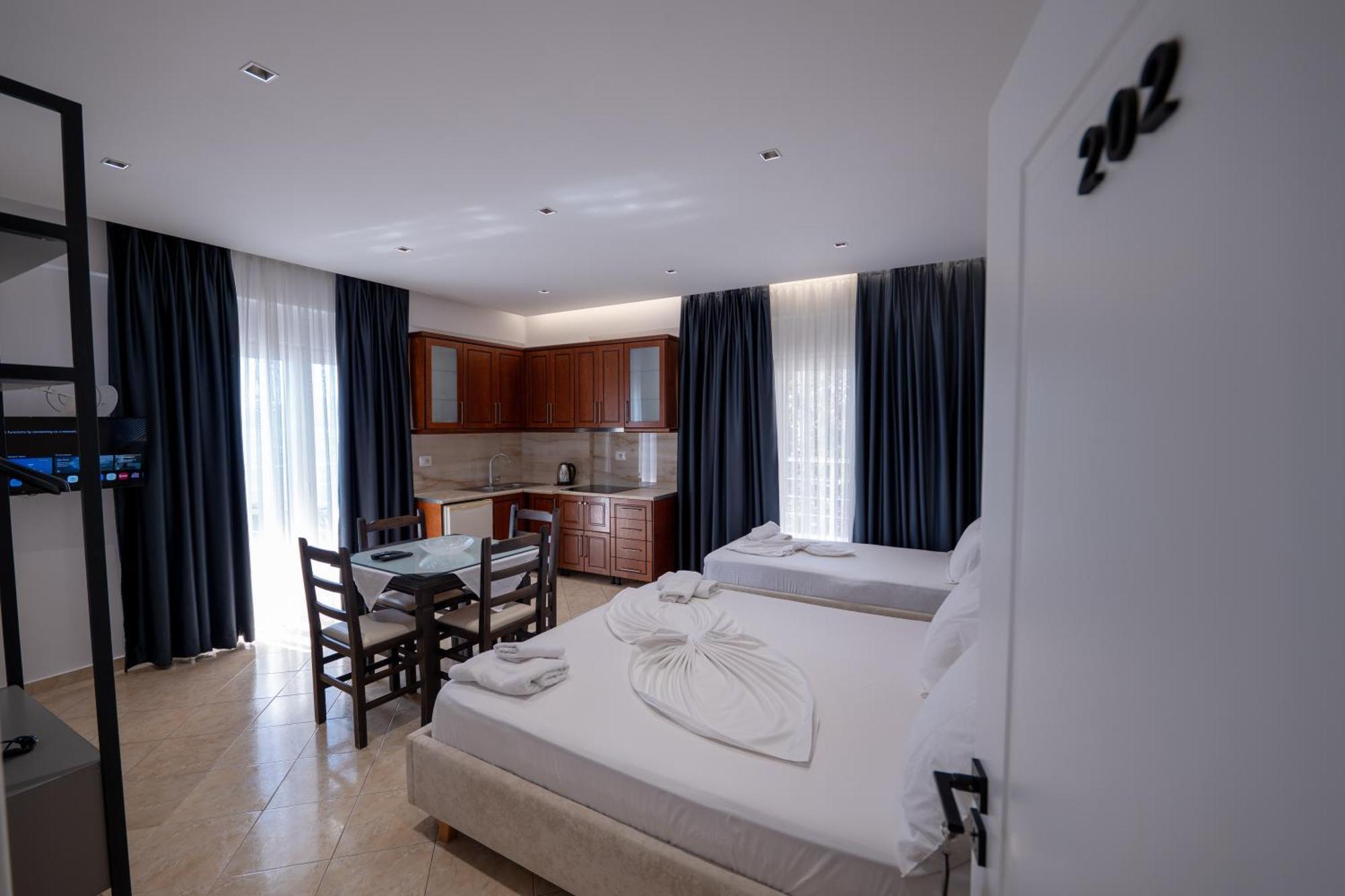 Erioni Hotel Sarandë Exteriér fotografie