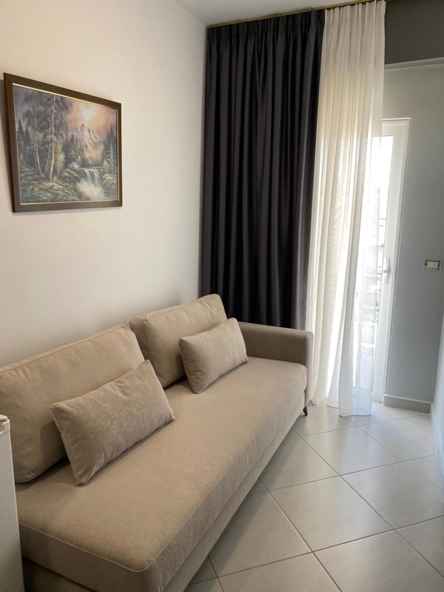 Erioni Hotel Sarandë Exteriér fotografie
