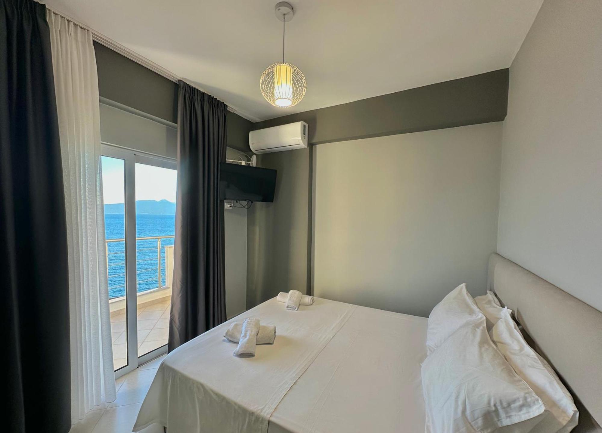 Erioni Hotel Sarandë Exteriér fotografie