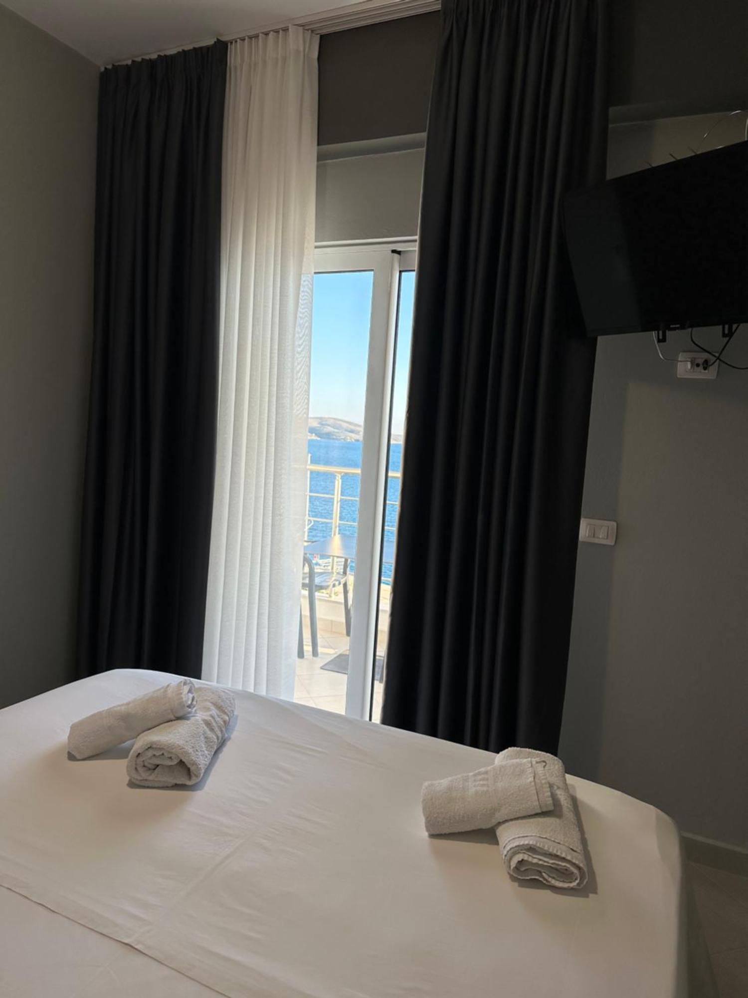 Erioni Hotel Sarandë Exteriér fotografie